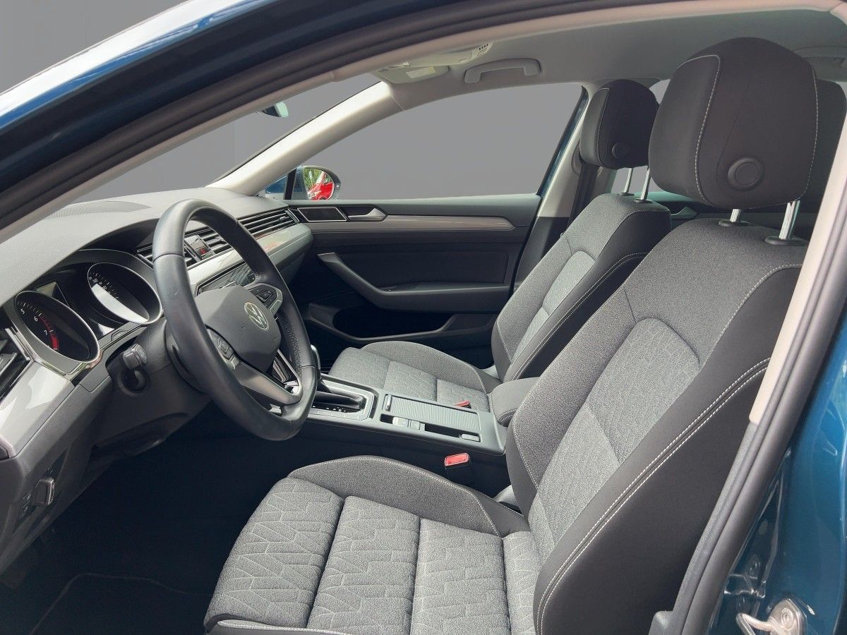 Volkswagen Passat Variant - Bild 9
