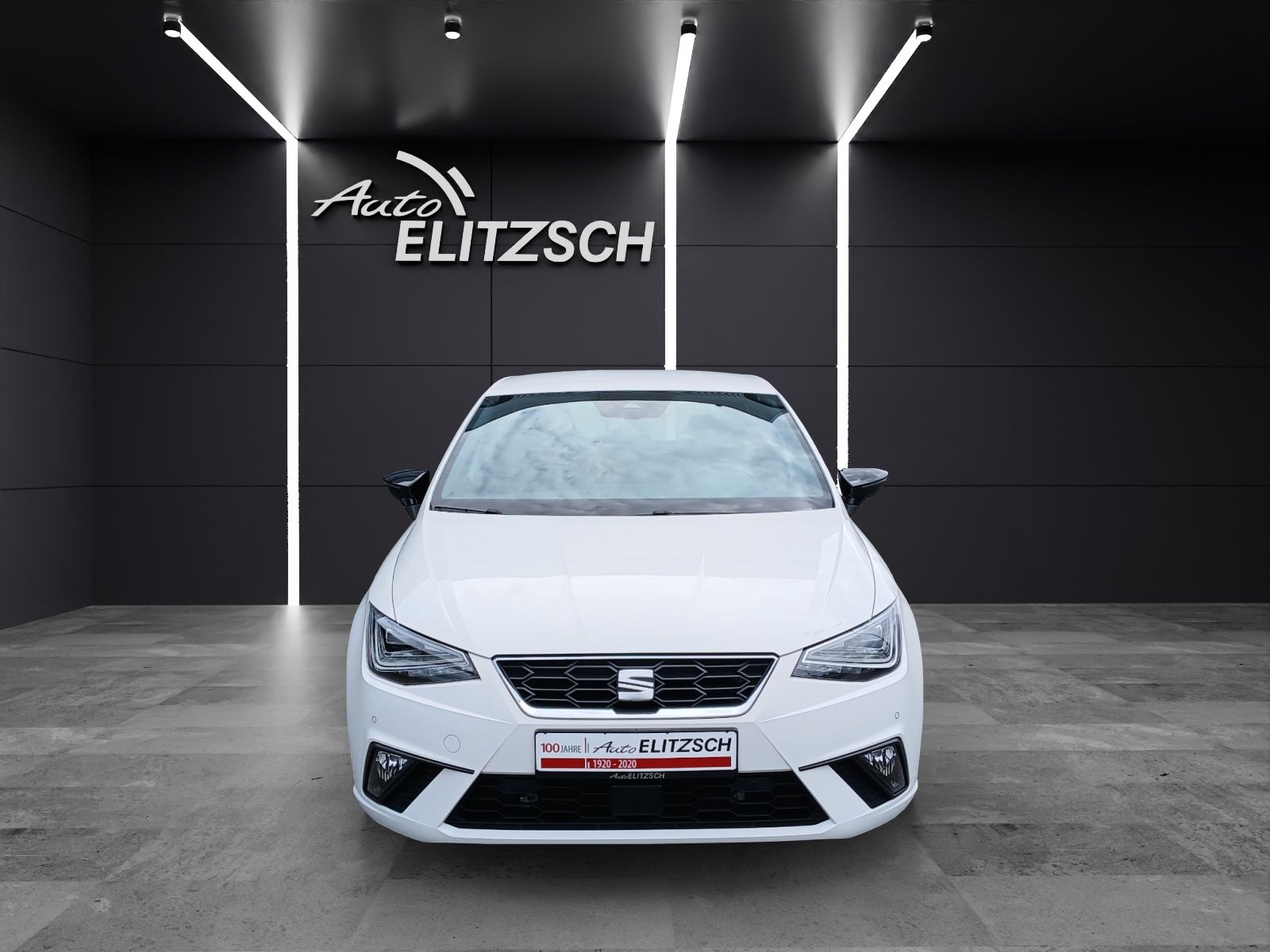 Fahrzeugabbildung SEAT Ibiza TSI FR -Line LED Navi AID GRA RFK SH LM