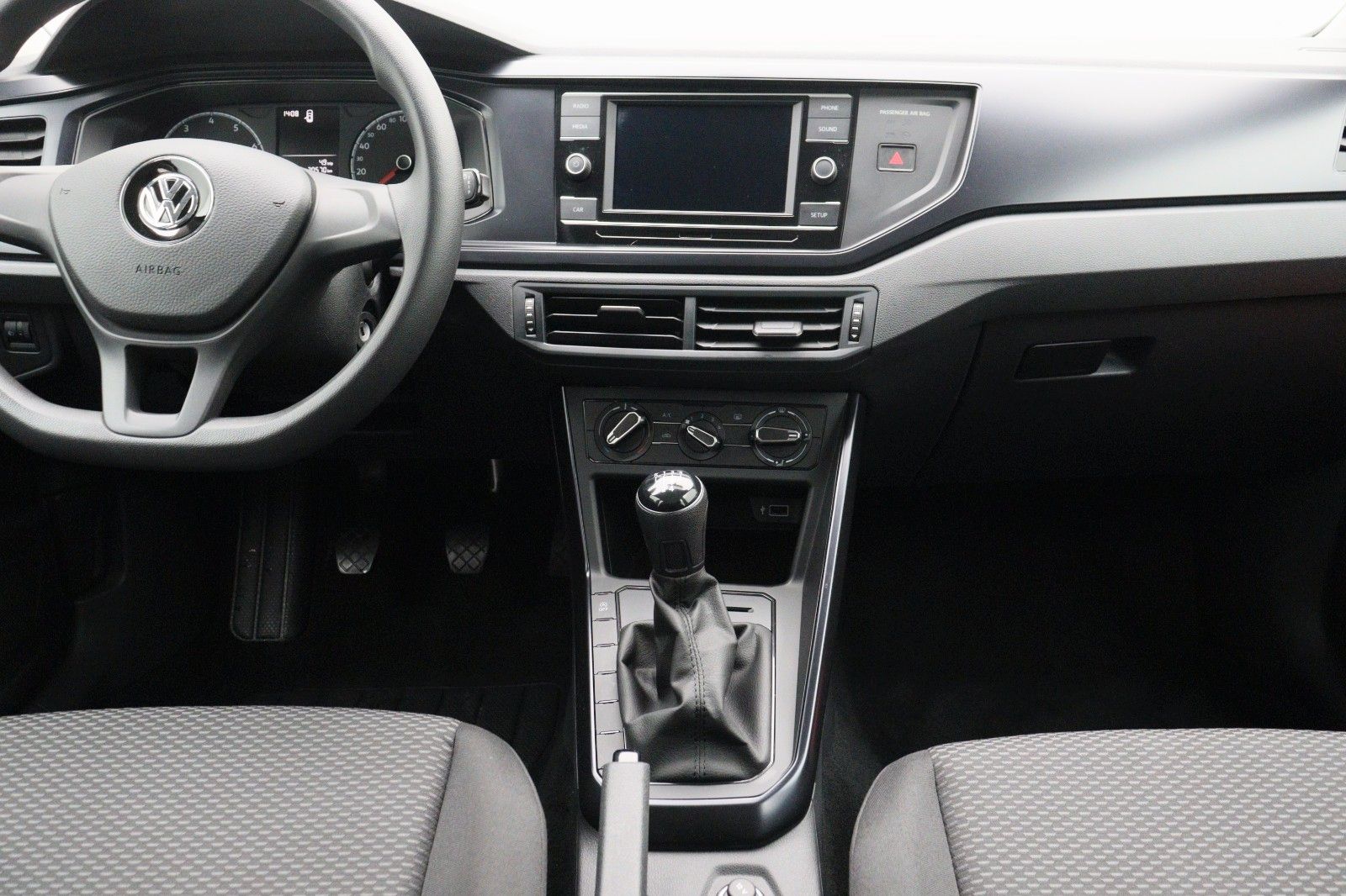 Fahrzeugabbildung Volkswagen Polo VI 1.0 Trendline