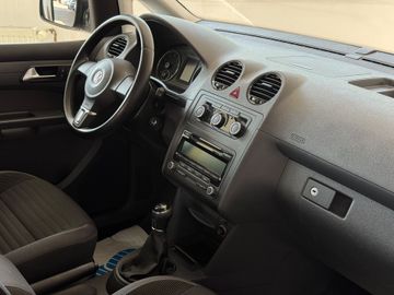 Volkswagen Caddy - 9