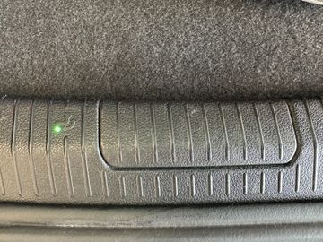 Volkswagen Golf Sportsvan VII Highline *LED*ACC*AHK*