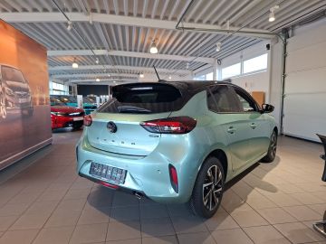 Bild 5 Opel Corsa F YES Digitales Cockpit LED Apple CarPlay