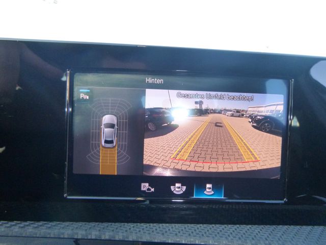 Fahrzeugabbildung Mercedes-Benz A 200d Limo >Navi/R-kamera/PDC/SHZ<