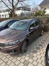 Fiat Tipo 1.4 T-Jet LOUNGE LOUNGE - Fiat Tipo von privat