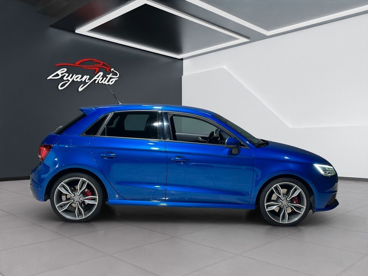 AUDI Audi S1 SPB 2.0 TFSI quattro