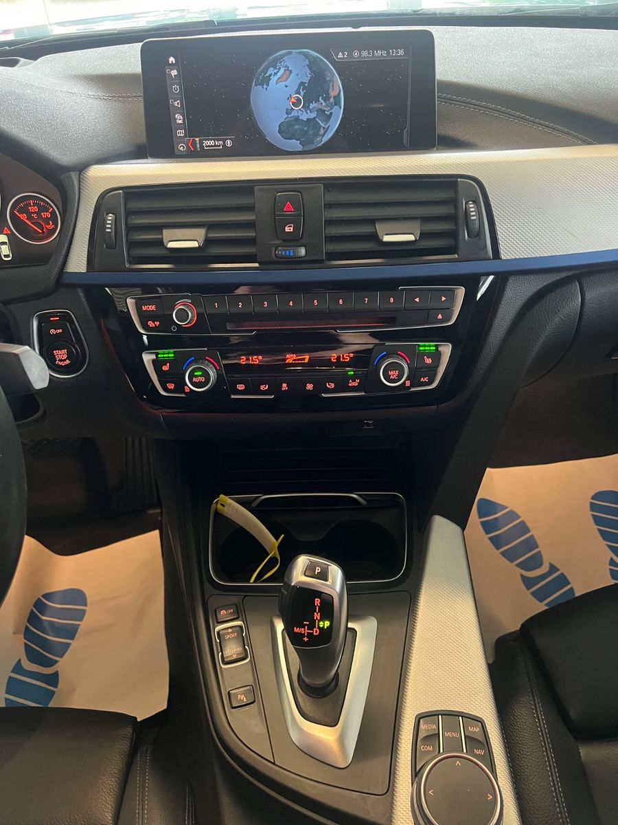 Fahrzeugabbildung BMW 4 Gran Coupe 430 i M Sport*Rocksblau