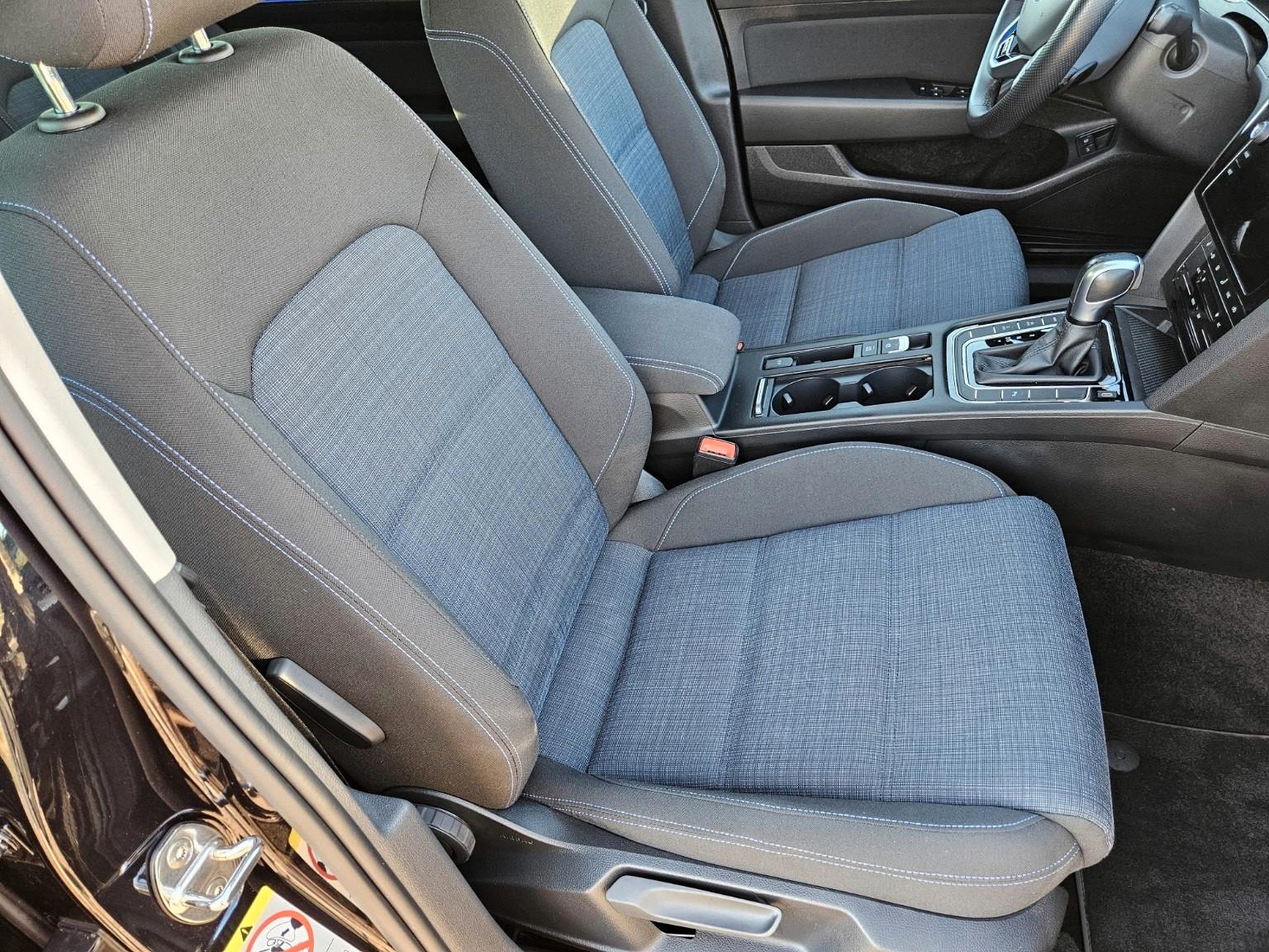 Volkswagen VW Passat Variant GTE | DSG | Navi | LED | ACC
