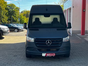 Mercedes Sprinter - 2