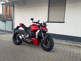 Ducati Streetfighter V2 - DUCATI STREETFIGHTER S