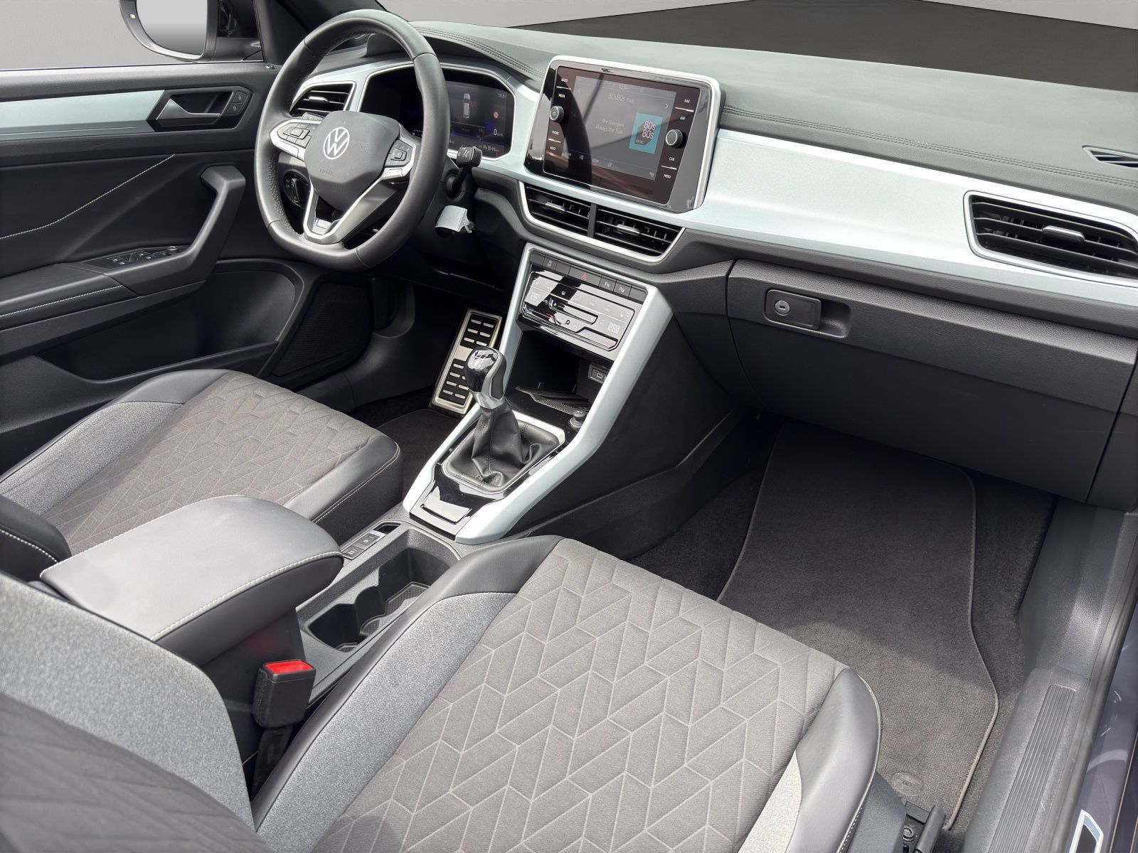 Volkswagen T-Roc - Bild 14