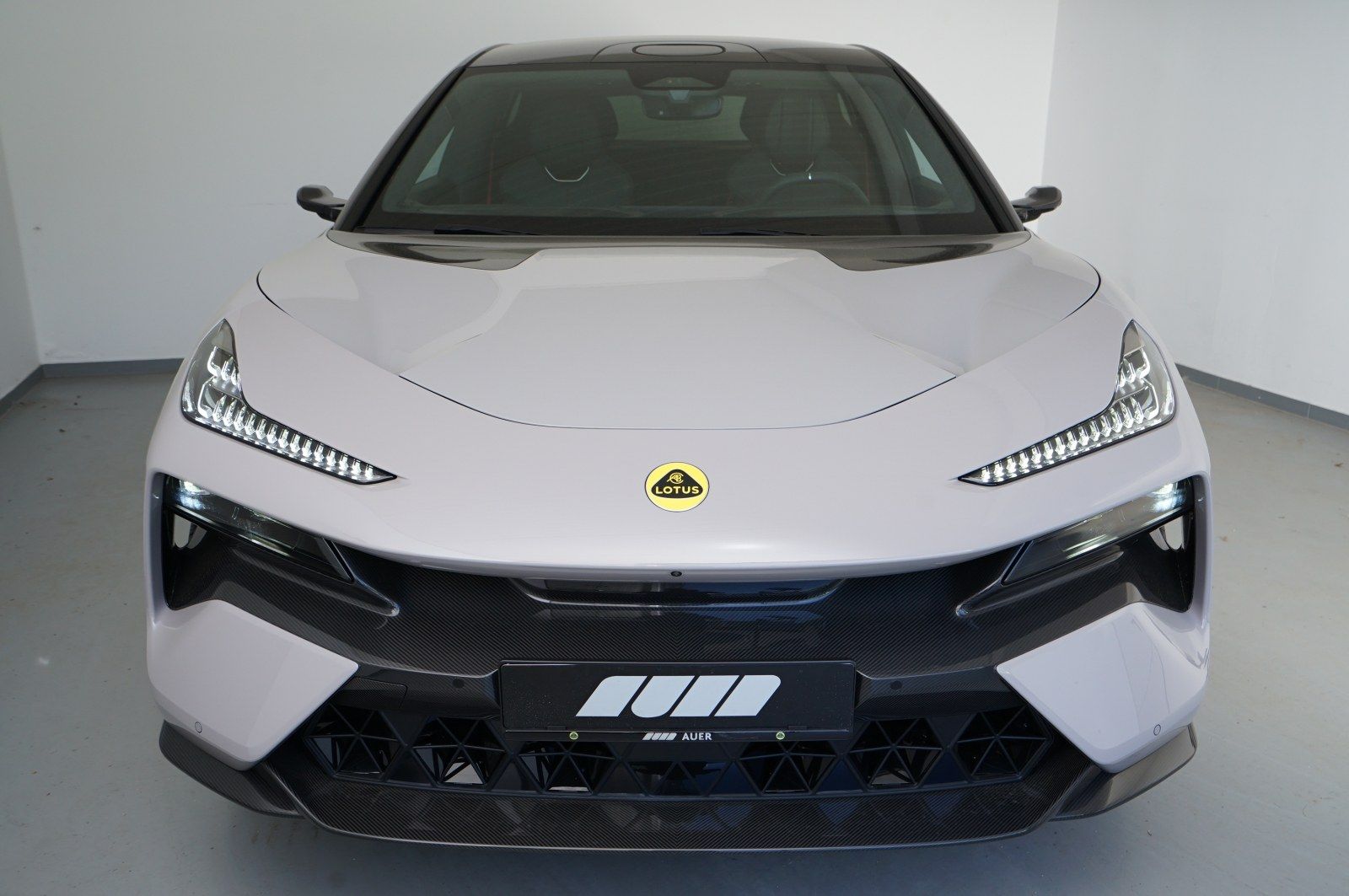 Lotus Eletre R Aktionspreis ! UPE: 182.970 Euro imagem 3