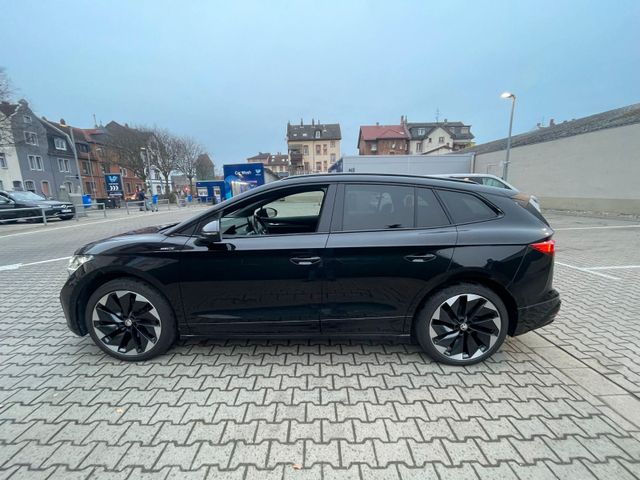 Skoda Enyaq 80 x Sportline Sport Plus Panoramadach AHK