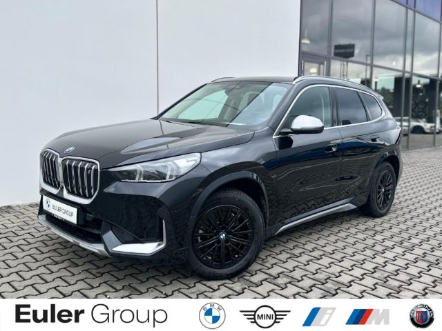 BMW iX1 xDrive 30 xLine Sommer19'' Pano H/K ICONIC S