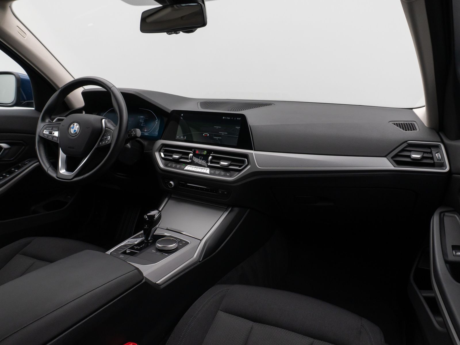 Fahrzeugabbildung BMW 320d xD DAB PDC CockPitPrGeschwindigkeitsreg