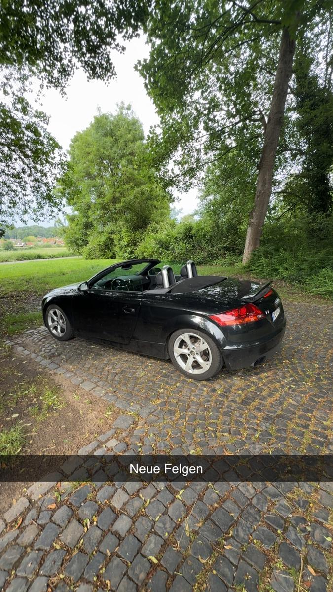Audi TT Roadster 2.0 TFSI S tronic TÜV:03.2027