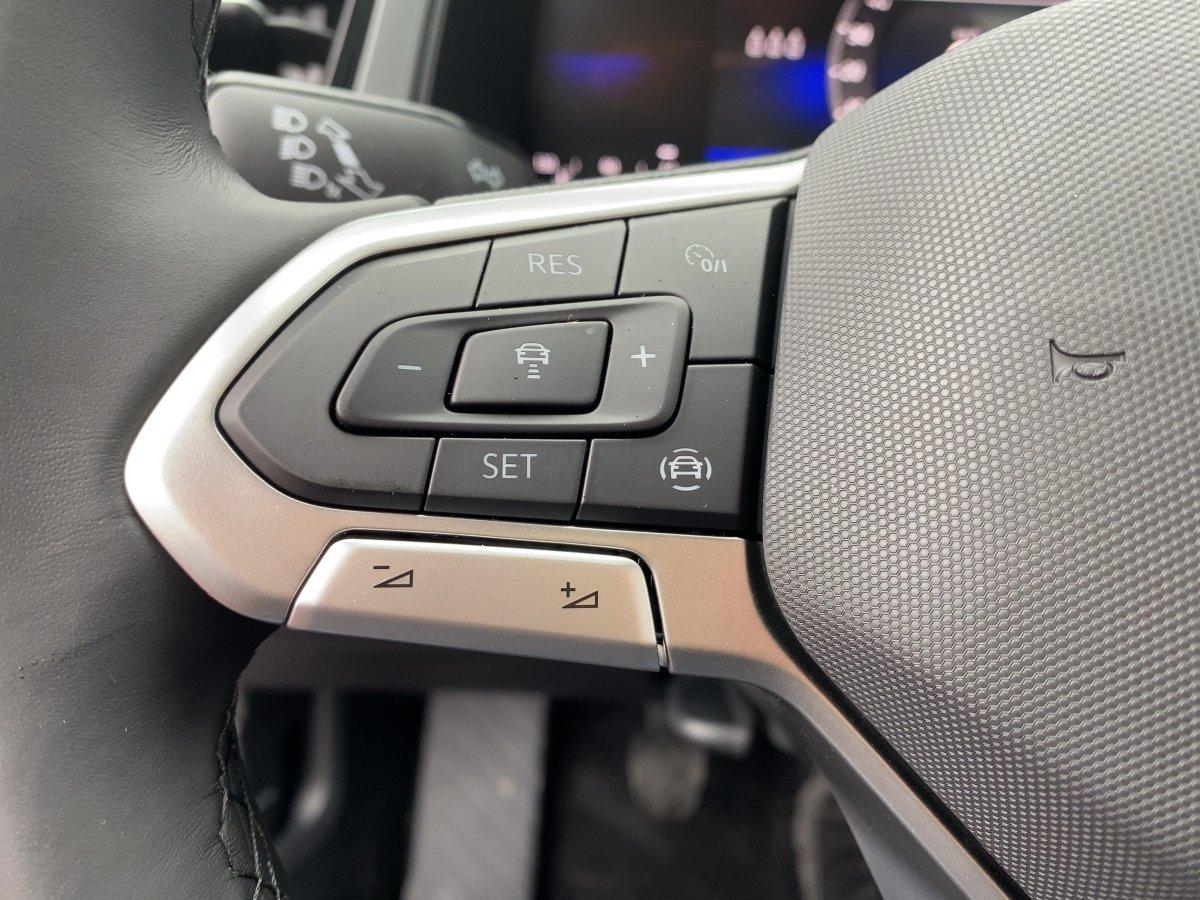 Volkswagen T-Roc Life *ACC*Park Assist*Kamera*SHZ*Apple*PDC, миниатюра 9