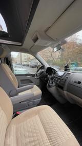 Volkswagen T5 Camper mit WoMo Zulassung - VW T5 Gebrauchtwagen in Berlin