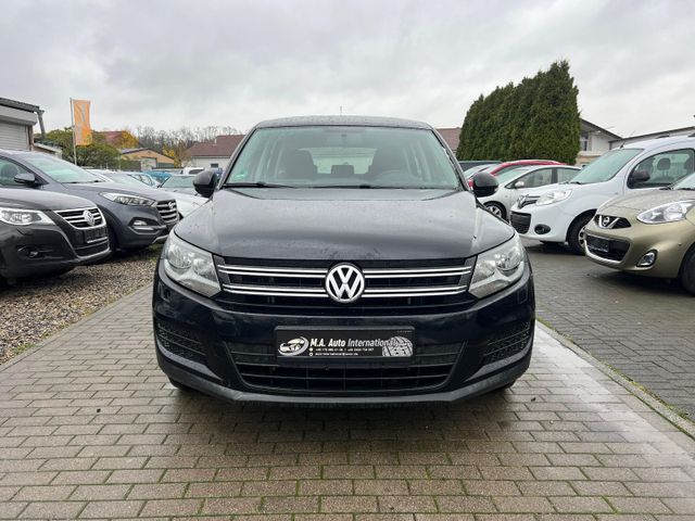 Volkswagen Tiguan*KLIMAAUT*SHZ*PDC*AHK*NAV*