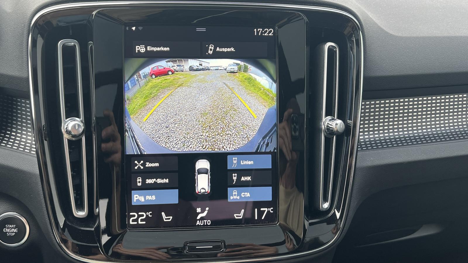 Volvo XC40 R Design AWD/ Pano/ AHK/ 360°/ BLIS/ HK
