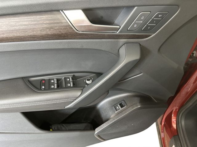 Q5 Sportback 50 TDI QUATT ADVANCED MATRIX+AHK+VC