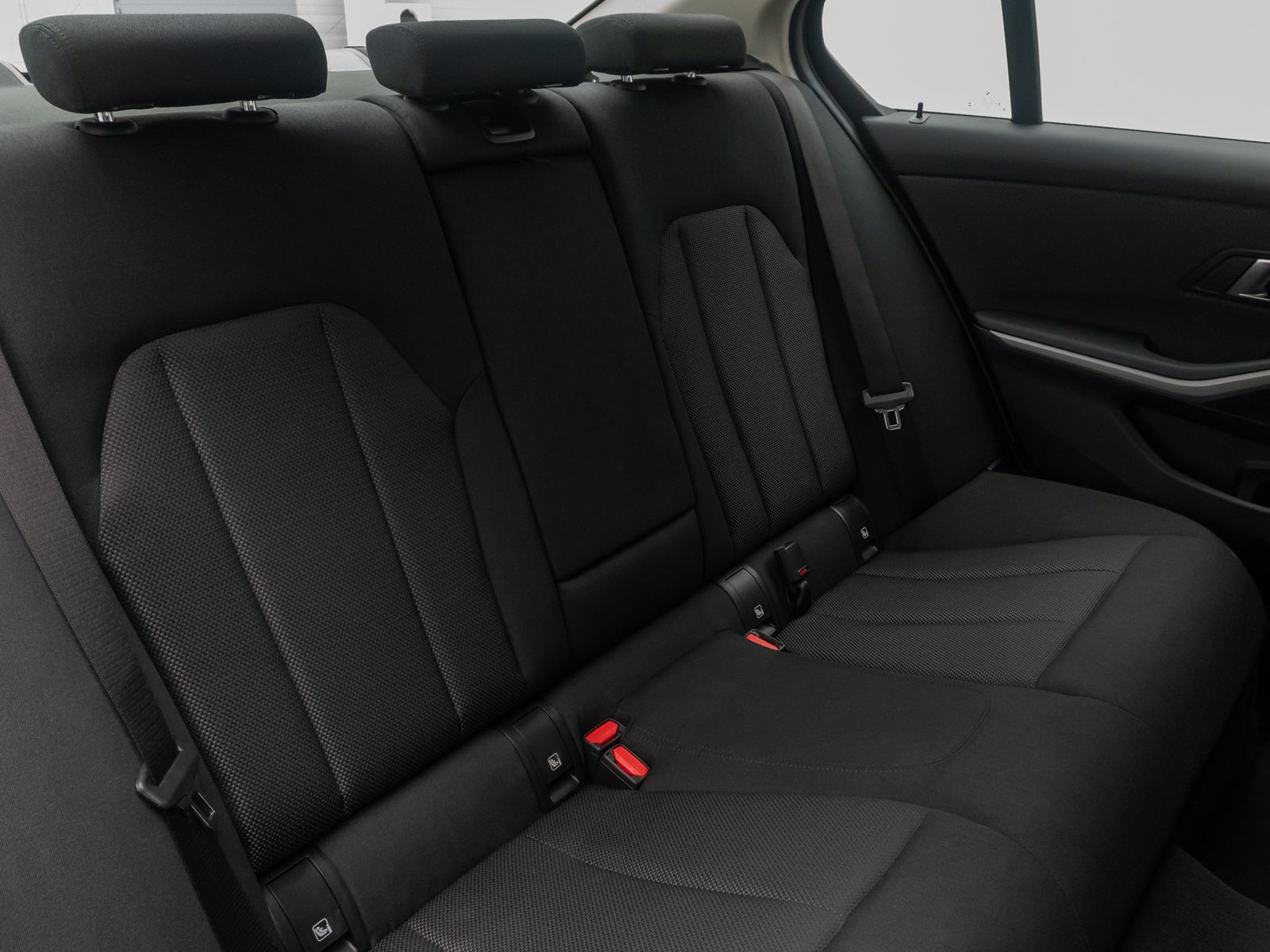 Fahrzeugabbildung BMW 318i LED DAB PDC Cockpit+ DigitalDisp