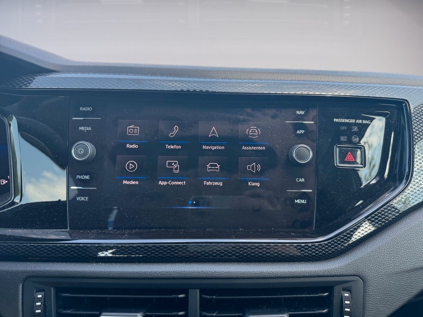 Fahrzeugabbildung Volkswagen Polo VI Life 1.0 TSI