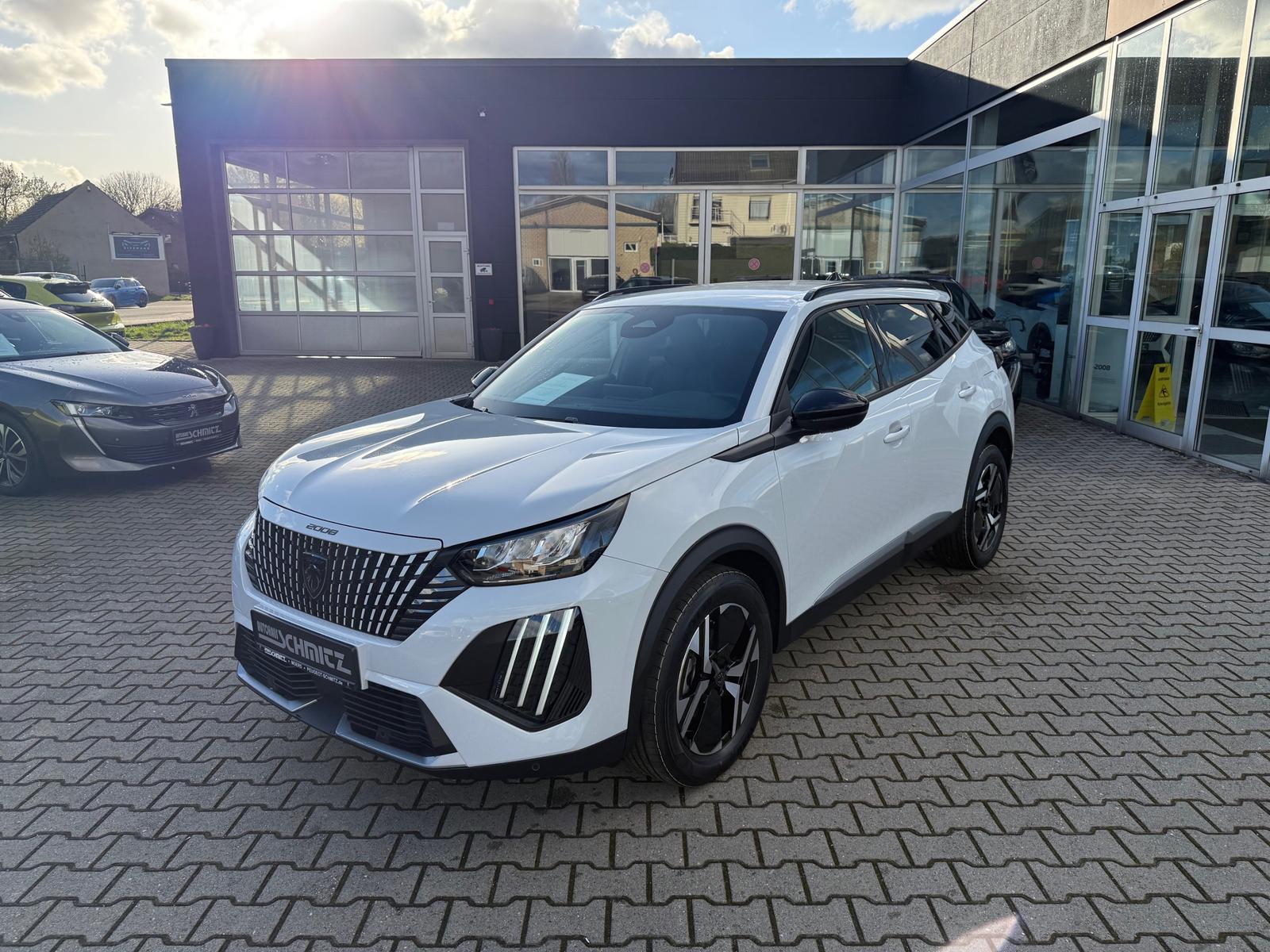 Peugeot 2008 Allure, NAVI, Keyless, Sitzh., 