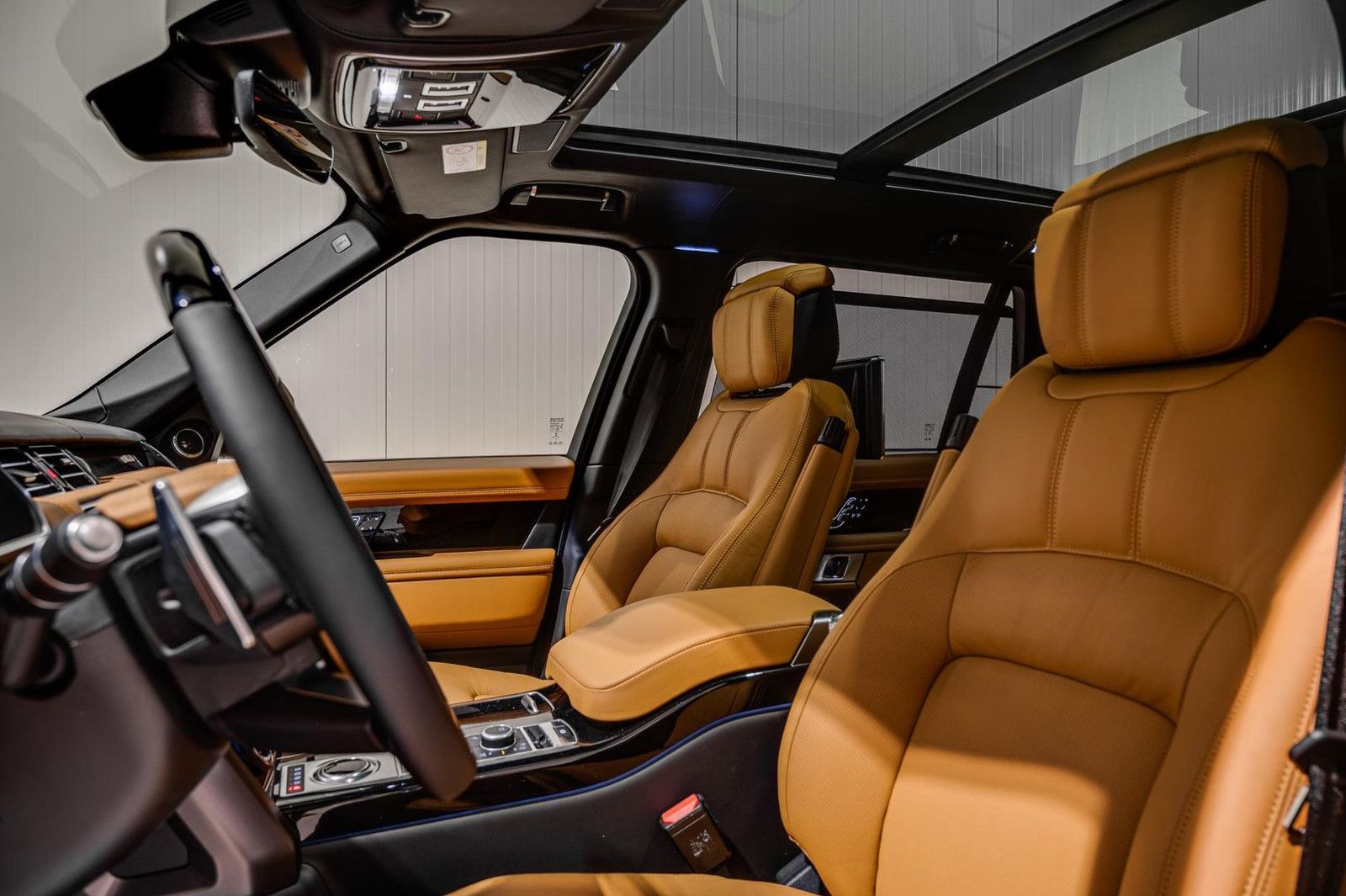 Land Rover Range Rover 5.0 V8 LWB Autobiography Fifty Editi imagem 3