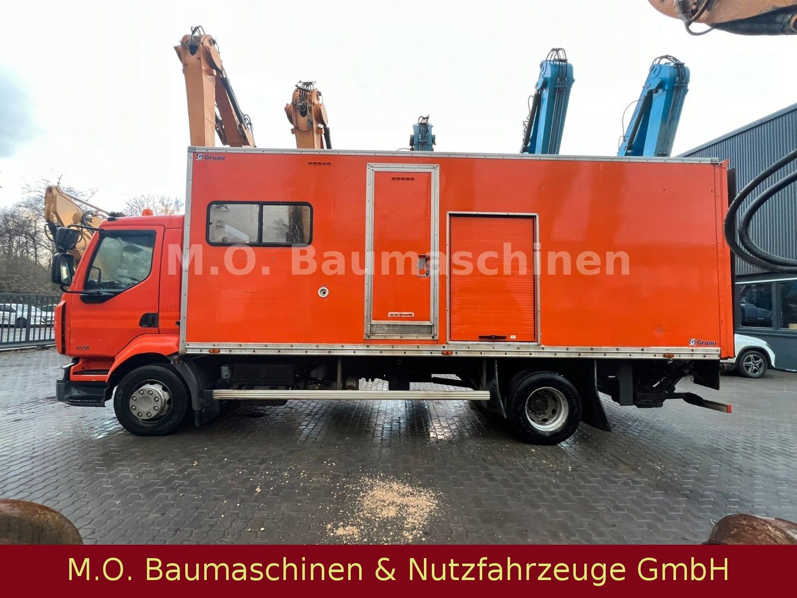 Fahrzeugabbildung Renault Midlum 220 DXI / Mannschaftswagen /