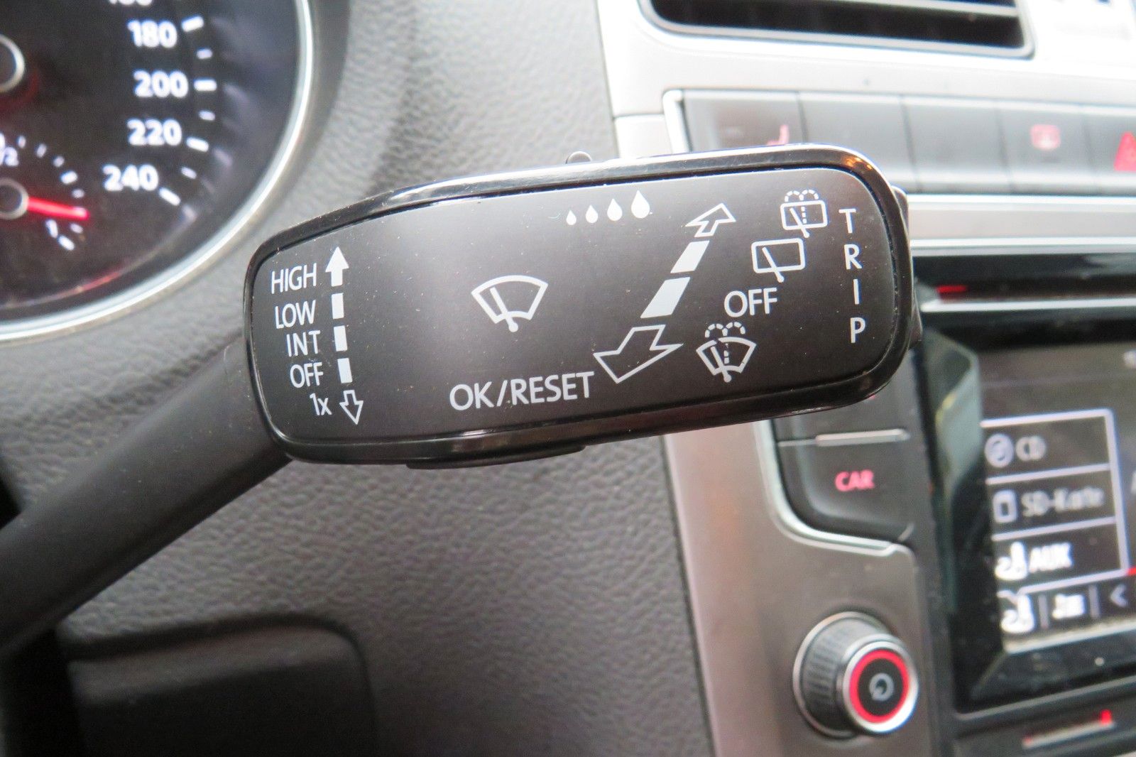 Fahrzeugabbildung Volkswagen Polo V Lounge 4T PDC GJ AHK CLIMATRONIC