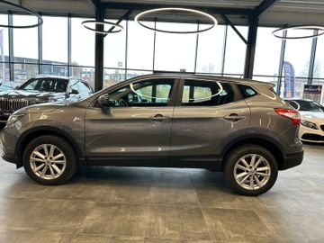 Nissan Qashqai Acenta 4x4 *AHK*Kamera*Navi*