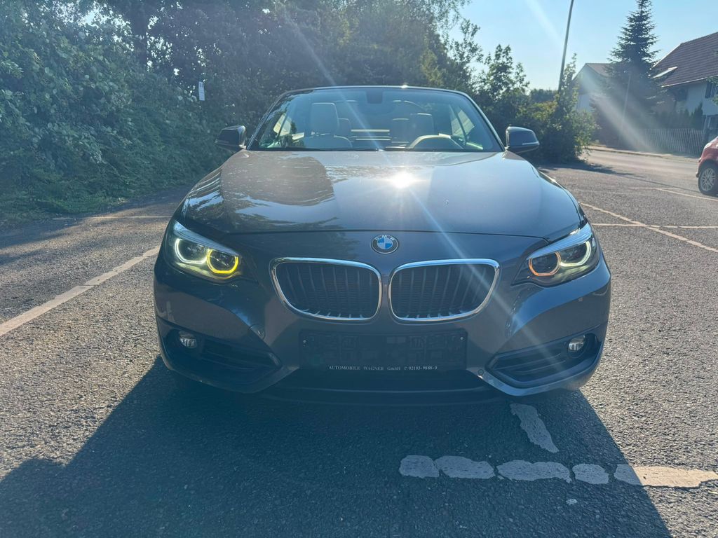 Image of BMW 218