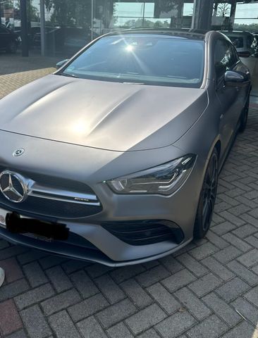 MERCEDES-BENZ CLA 35 AMG Shooting Brake Mercedes-AMG CLA 3...