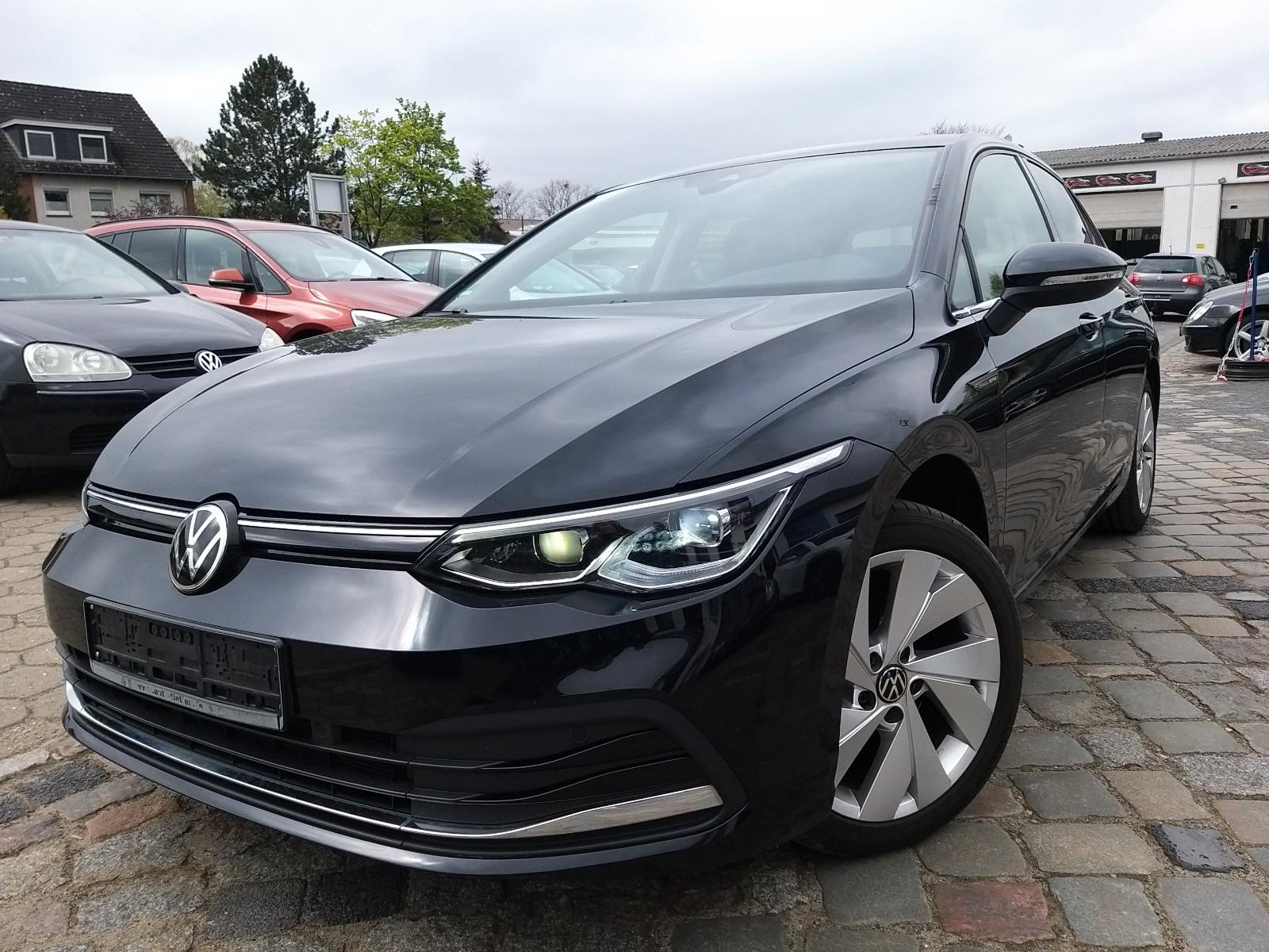 Volkswagen Golf VIII Lim. Style*GARANTIE*Kamera*Alcantara