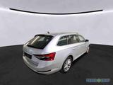 Skoda Superb Combi 2.0 TDI Style DSG LED / 4x4 / ACC / - Skoda Superb: Combi
