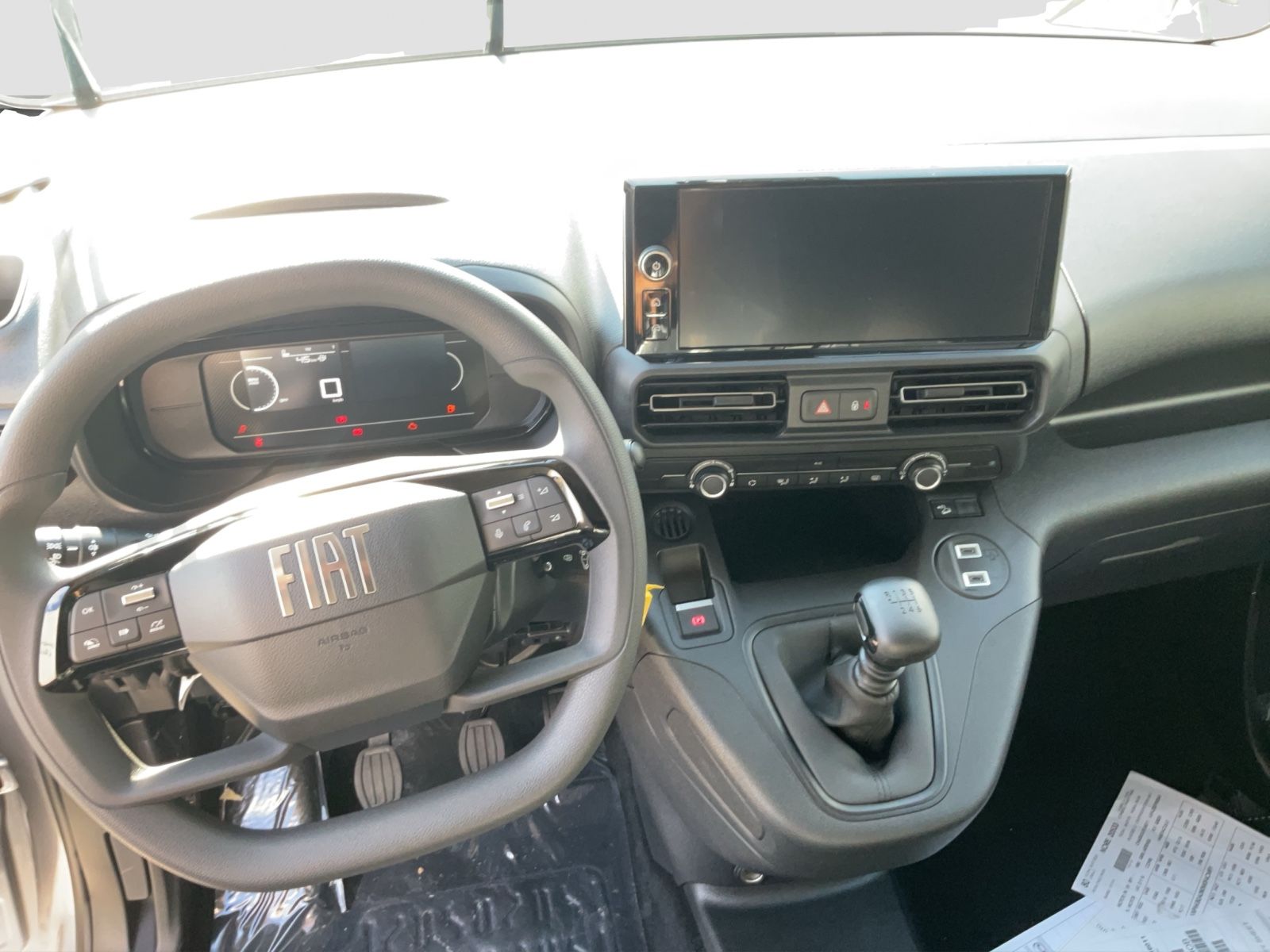 Fahrzeugabbildung Fiat Doblo L2 KaWa 1.5 101 PS MT + Kamera