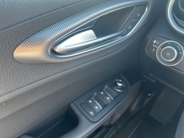 Alfa Romeo Giulia Veloce Q4 2.0 Turbo 16V Kam.+KeyLess+SHZ