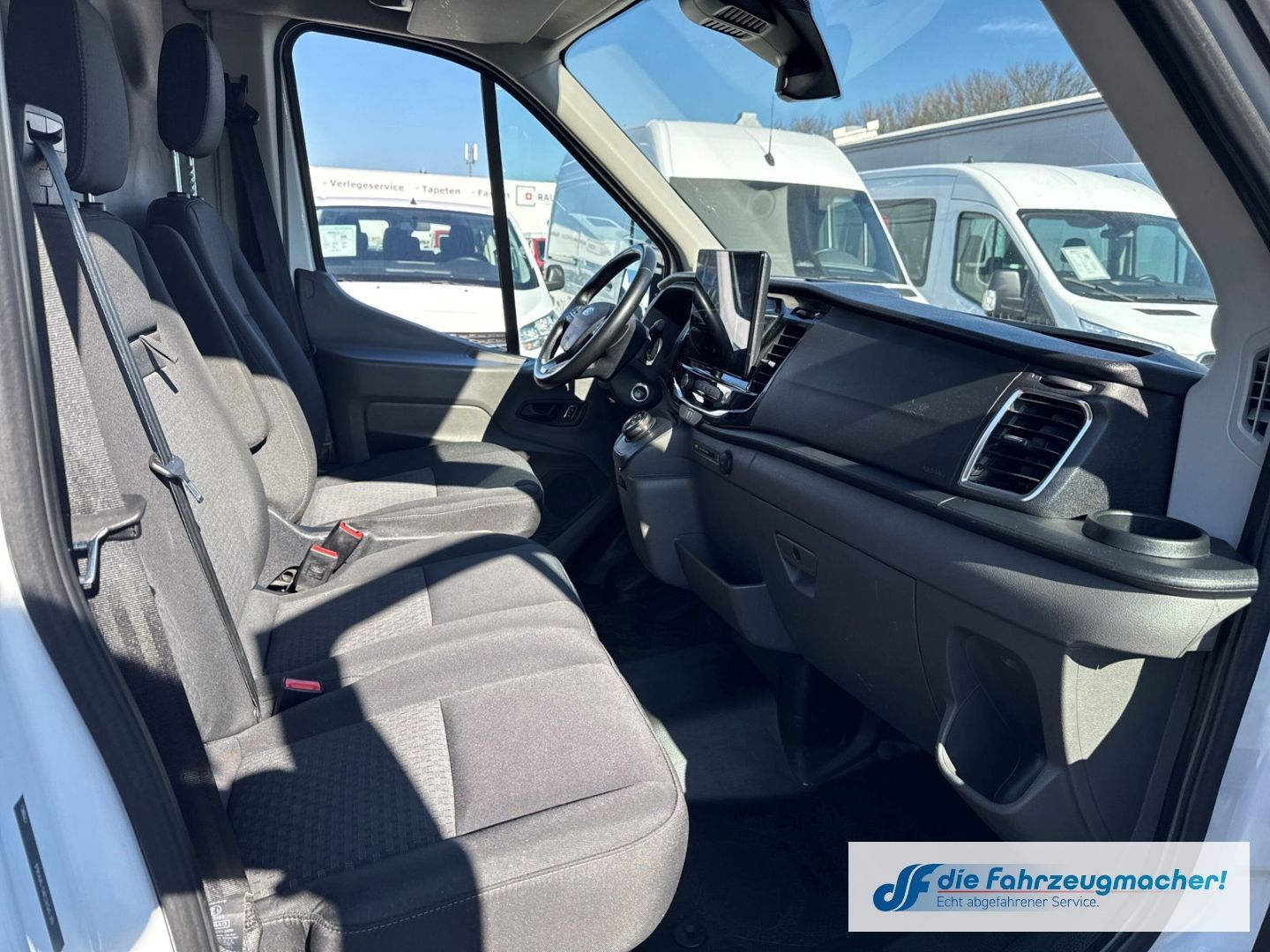 Fahrzeugabbildung Ford Transit Kasten E 350 L3 Trend 89kwh* 360 Kamera