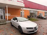 Alfa Romeo 159 1.9 JTDm 16V Progression - silberne Alfa Romeo 159