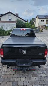 Dodge RAM HEMI (LPG) Crew Cab Deutsches Fahrzeug - : Geländewagen, Deutsche