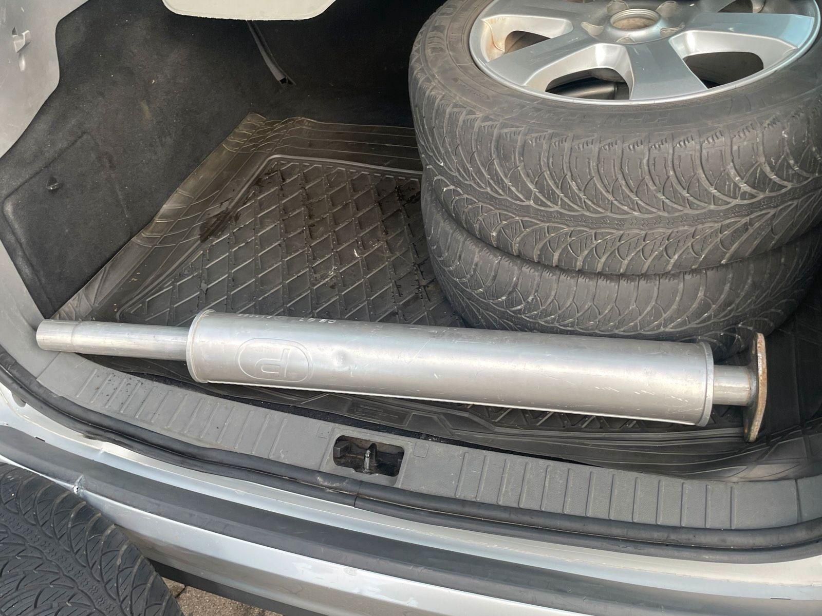 Ford Focus 2010 — photo 15