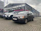 Mitsubishi Colt Lim. 3-trg. XTRA - Mitsubishi Colt Xtra mit Benzin-Antrieb