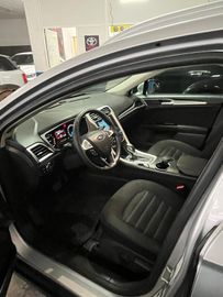 Ford Mondeo - 12