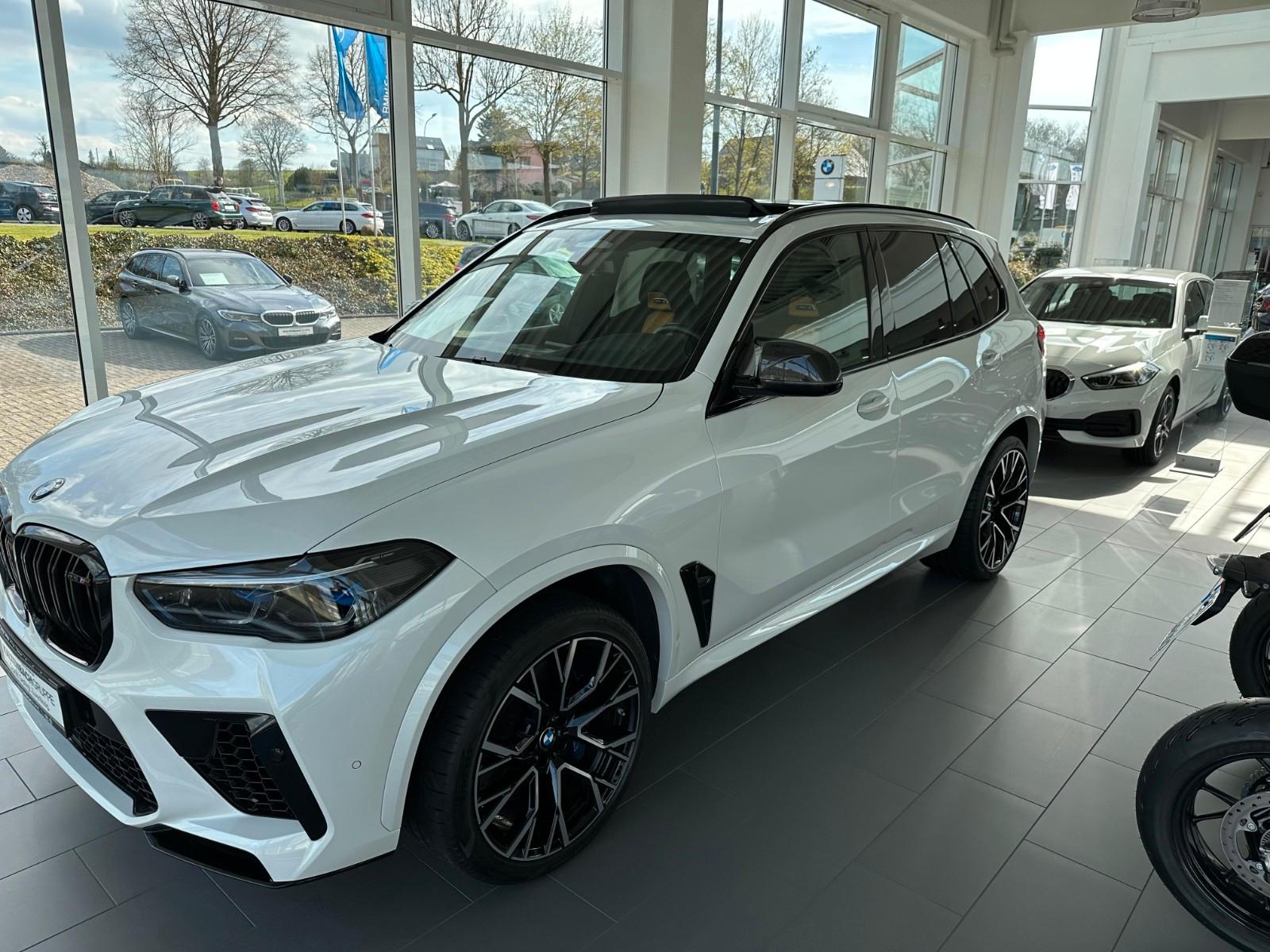 BMW X5 M Competition PANO BOWERS & WILKINS 22 ZOL