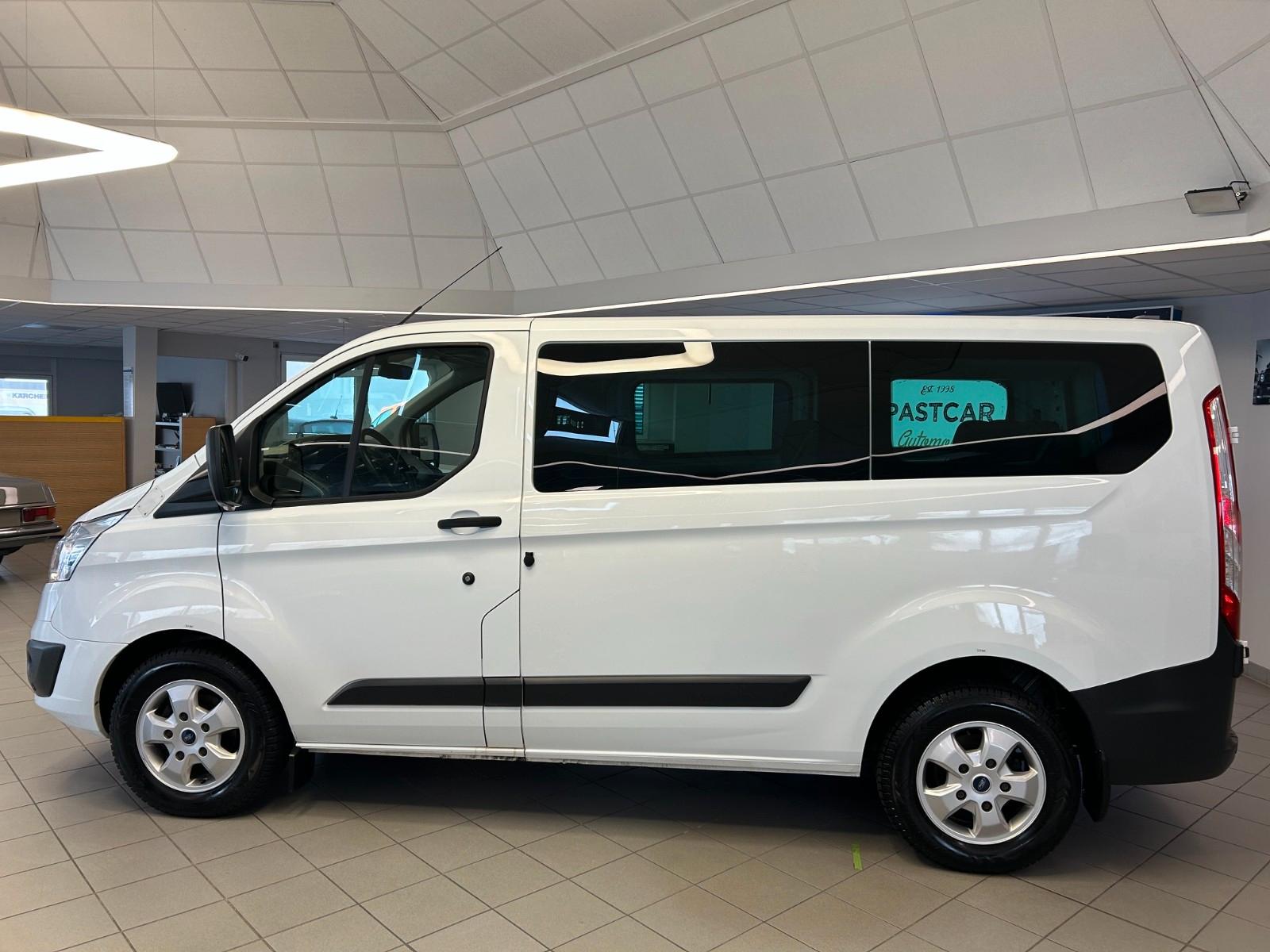 Ford Transit/Tourneo Custom Kombi 300 L1- 9 Sitzer