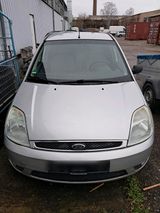 Ford Fiesta Ghia - Ford Fiesta aus 2002: Ghia