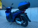 Honda SH 125i mit Topcase - HONDA SH 125I
