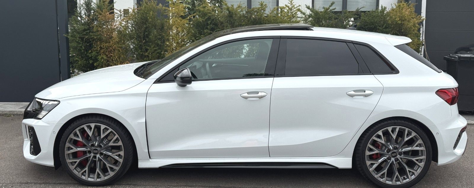 AUDI RS3 Sportback - Pano Virtual Cockpit