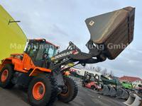 Doosan DL 250 - 5  mit Schnellwechsler