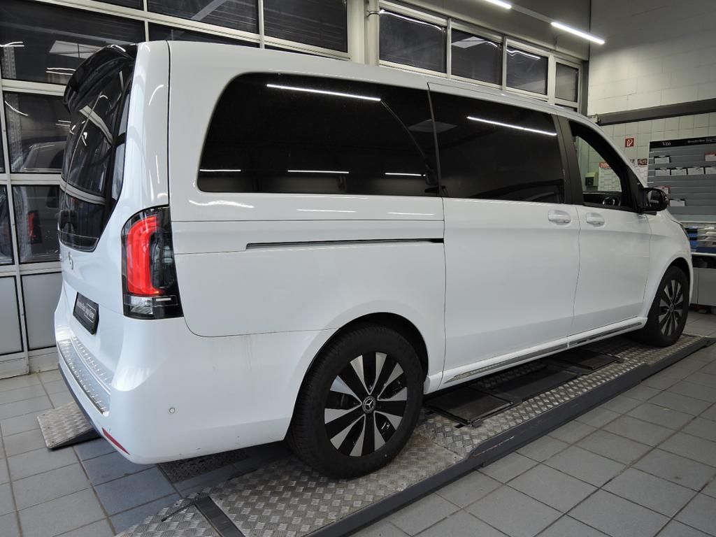 Mercedes-Benz EQV 250 Distronic*Multibeam*MBUX imagem 3